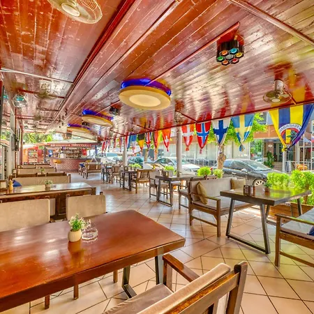 Cleopatra Ada Аланія