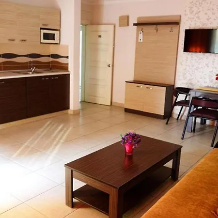 Aparthotel Cleopatra Ada